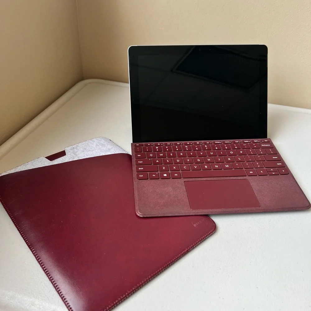 Microsoft Surface Go